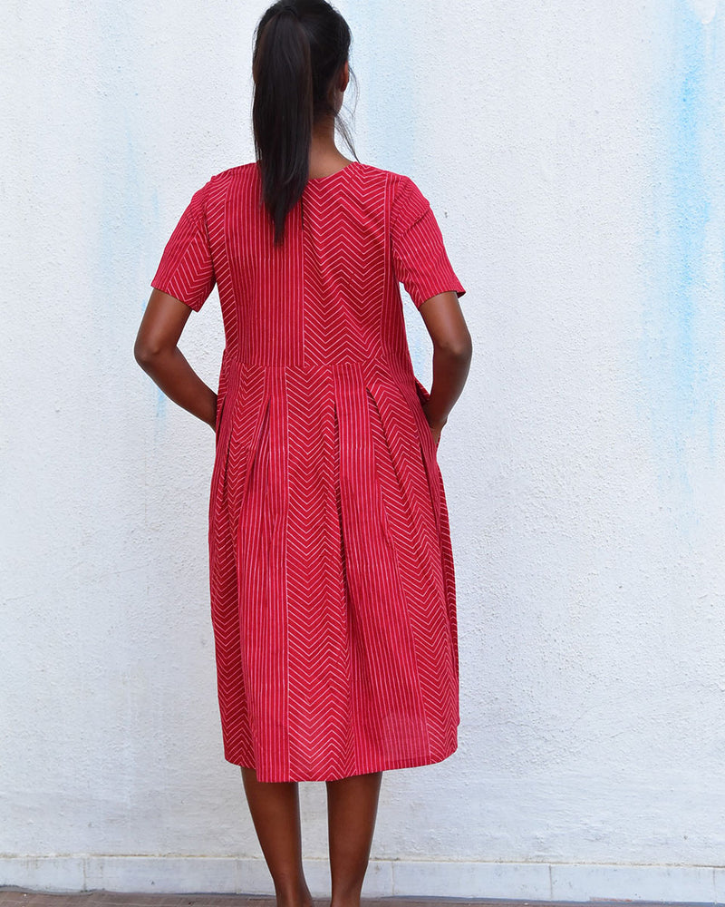 Whispering Willow Red Handblockprinted Cotton Dress - Hmbd