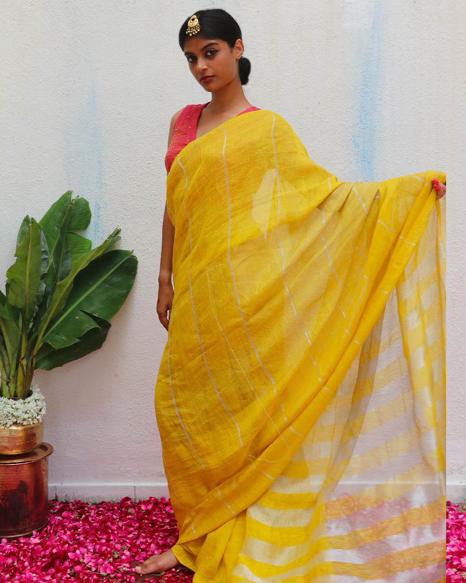 Arunima Handwoven Linen Zari Saree - Eknoor