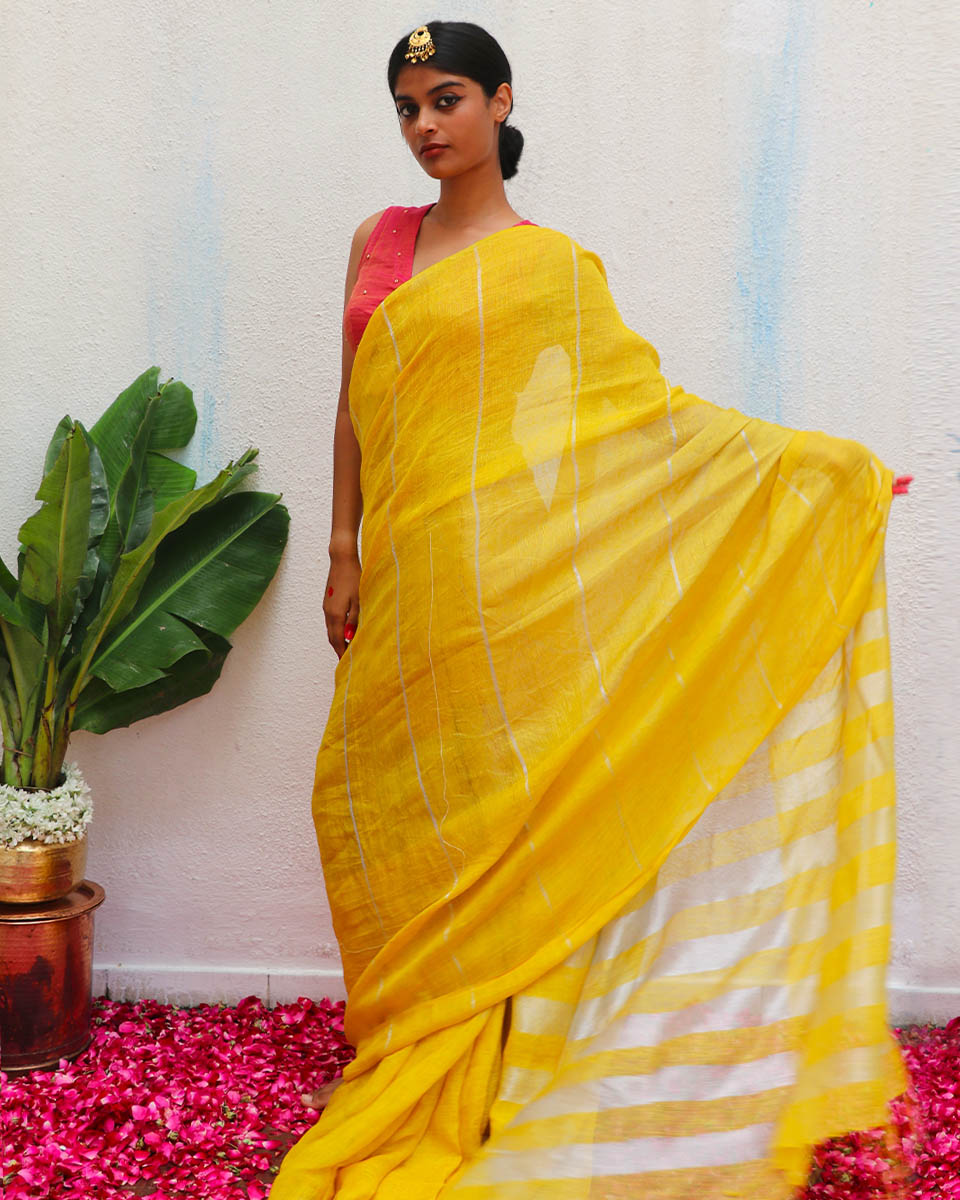 Arunima Handwoven Linen Zari Saree - Eknoor