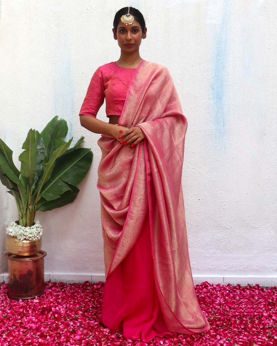 Ojaswee Handwoven Linen Zari Saree - Eknoor