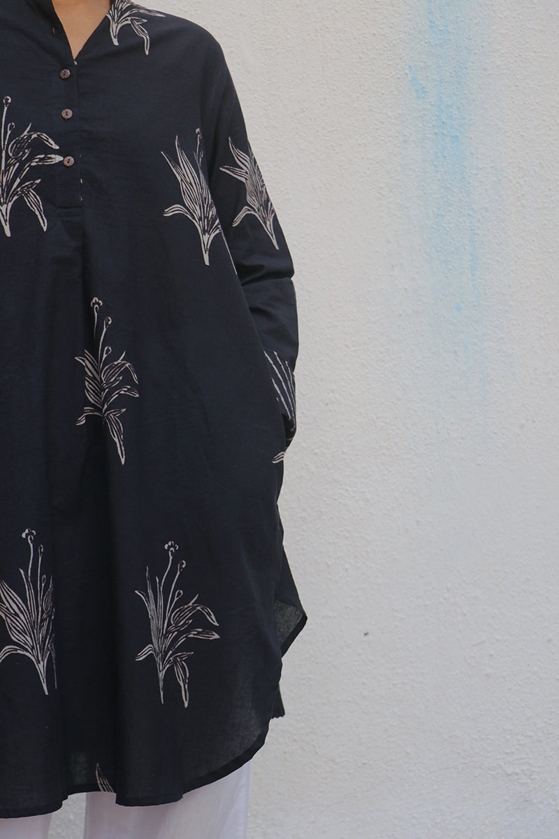 Kurtis | Kurtis Design | Kurti designs for women | Kurtis tops for women | Kurti new design | Chidiyaa