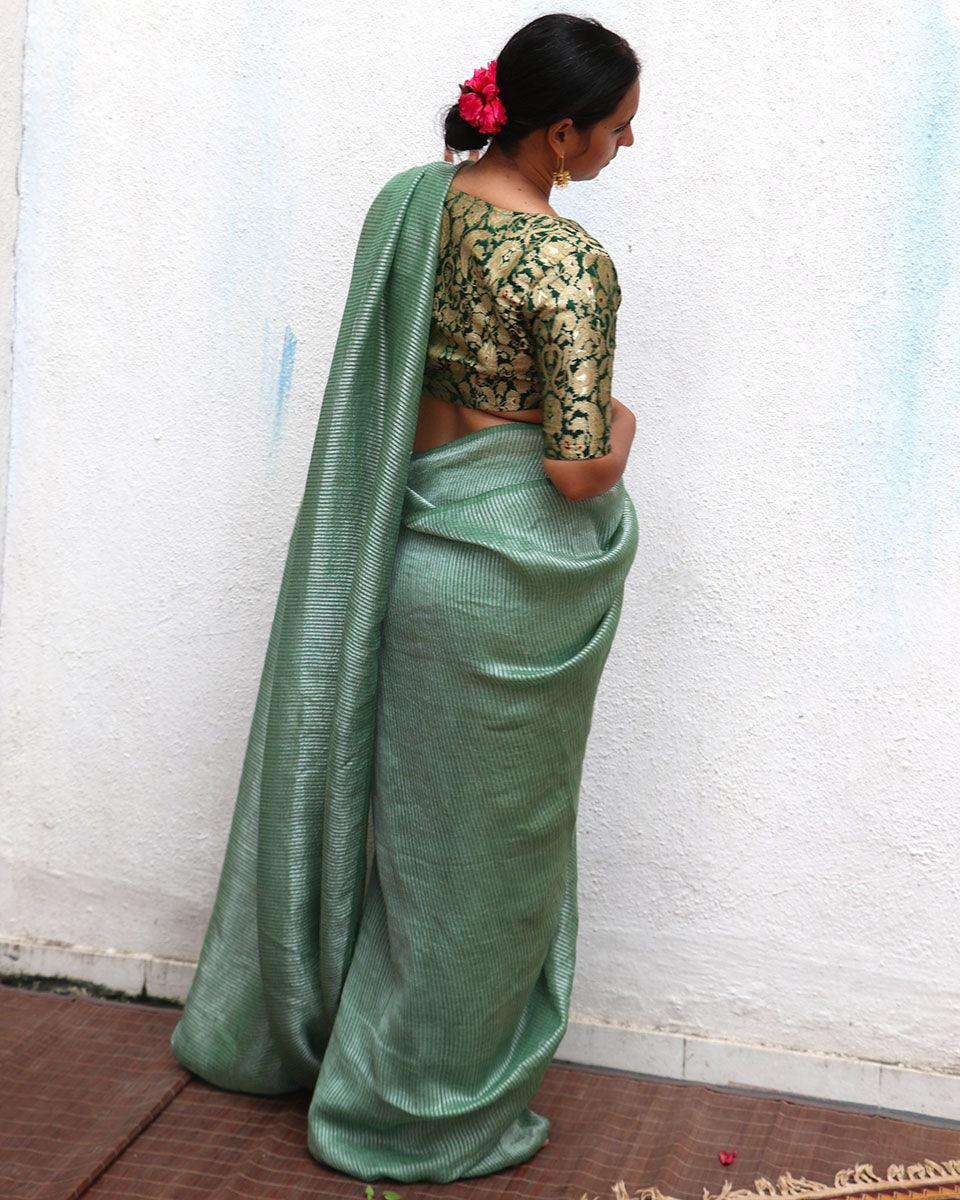 Lush Green Handwoven Linen Zari Saree - TOG