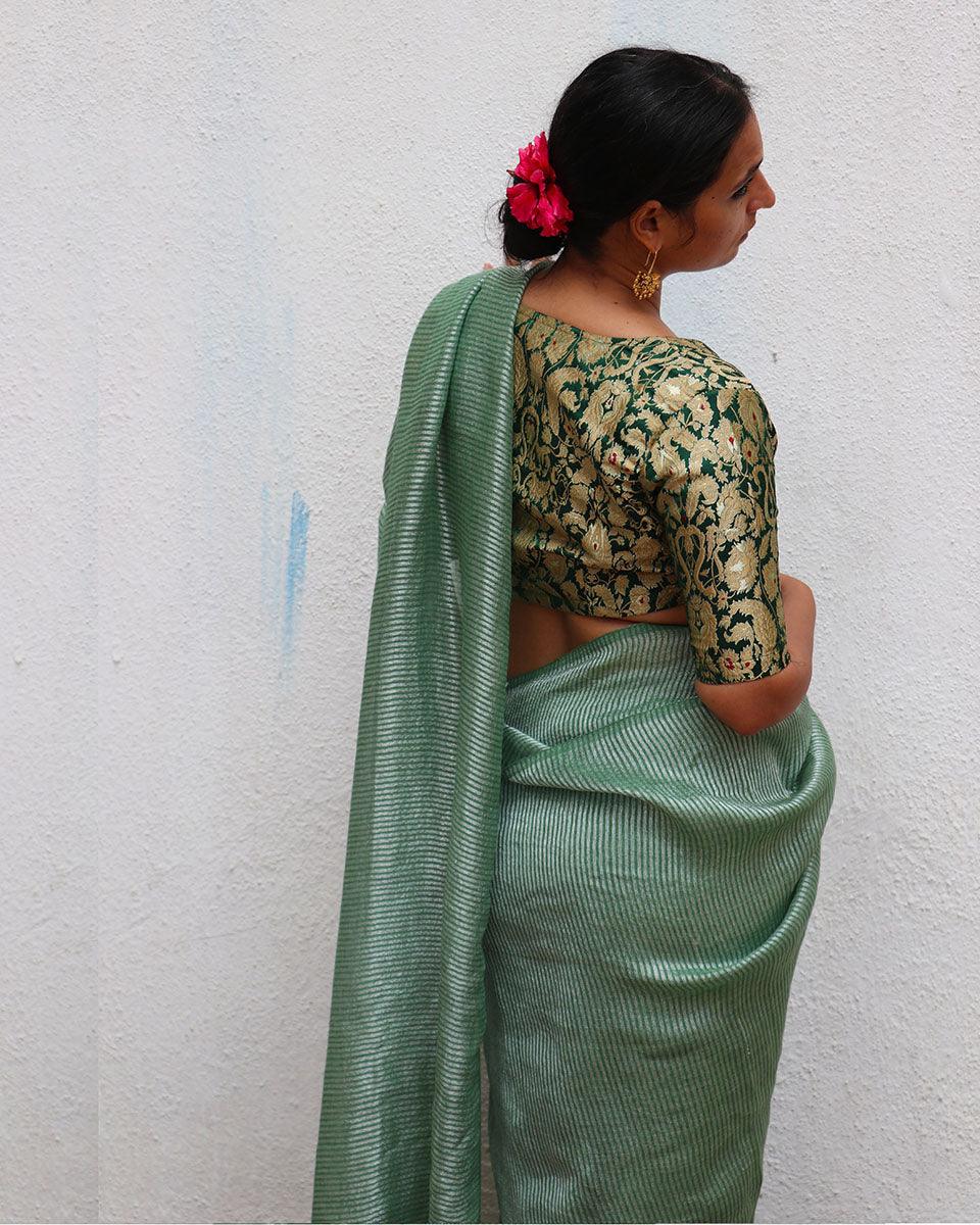 Lush Green Handwoven Linen Zari Saree - TOG