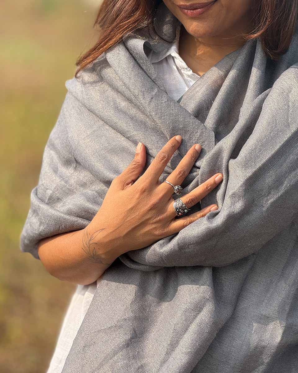 Morning Mist Pure Wool Zari Shawl