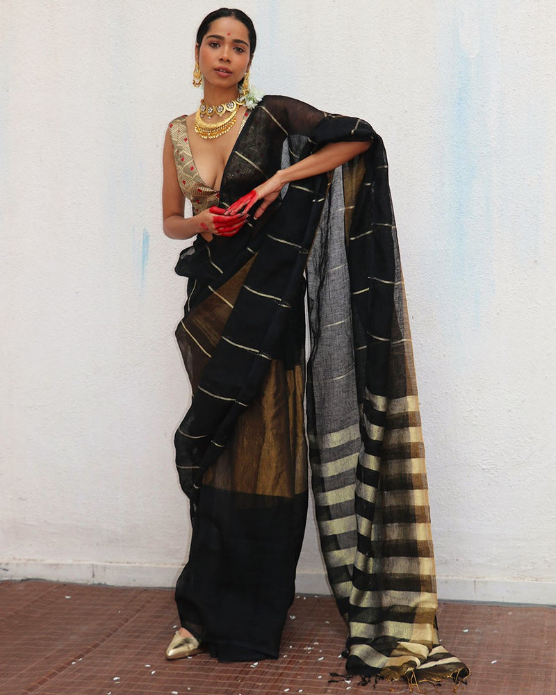 Mrinmoyee Handwoven Linen Zari Saree