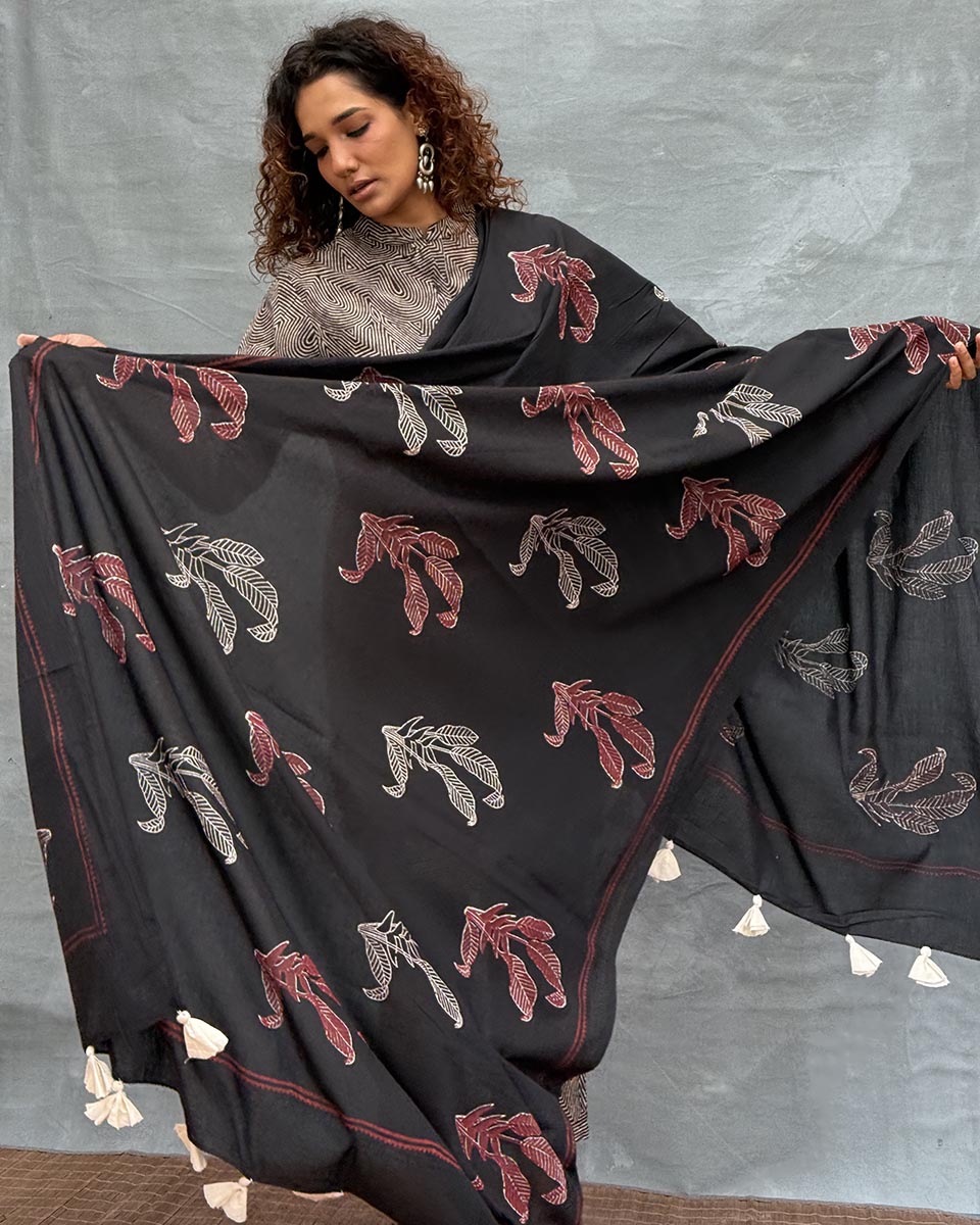 Drifting Through Dawn Blockprinted Cotton Dupatta