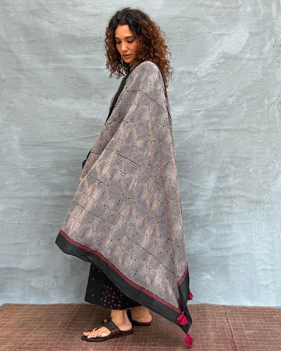 Winter’s Veil Blockprinted Cotton Dupatta