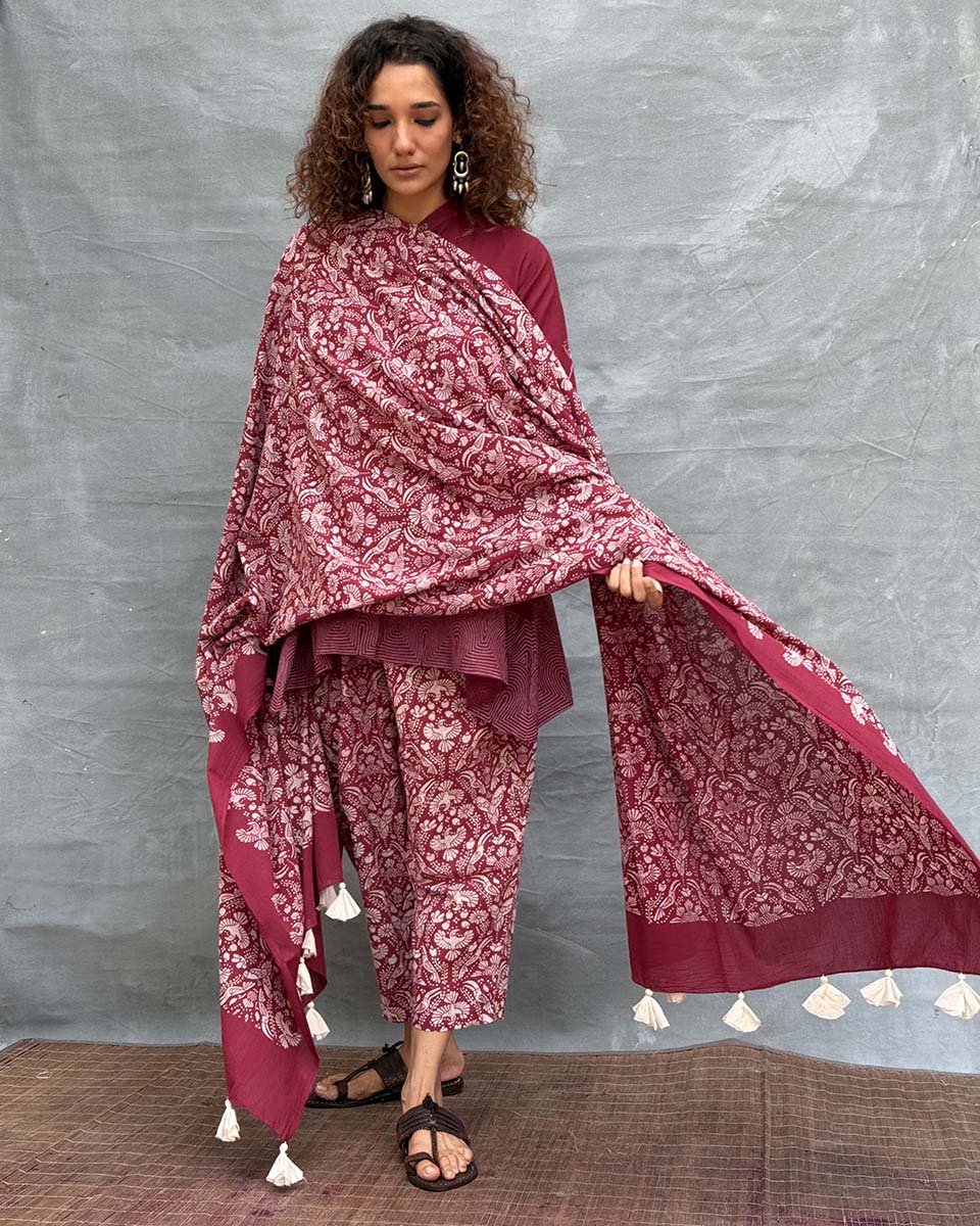 Melody of Meadows Blockprinted Cotton Dupatta