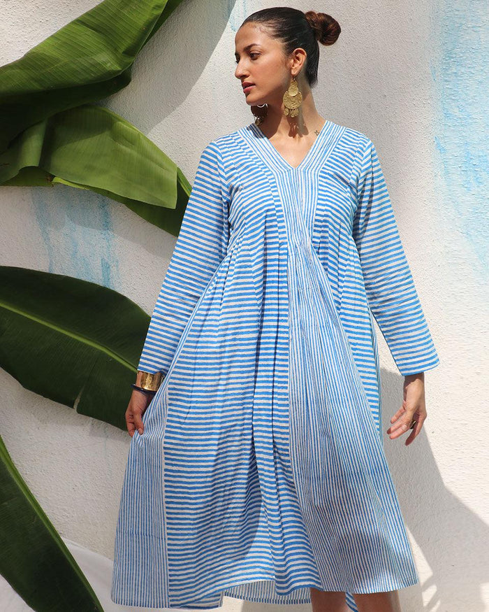 Amaris - Relaxed Sleeveless Dress