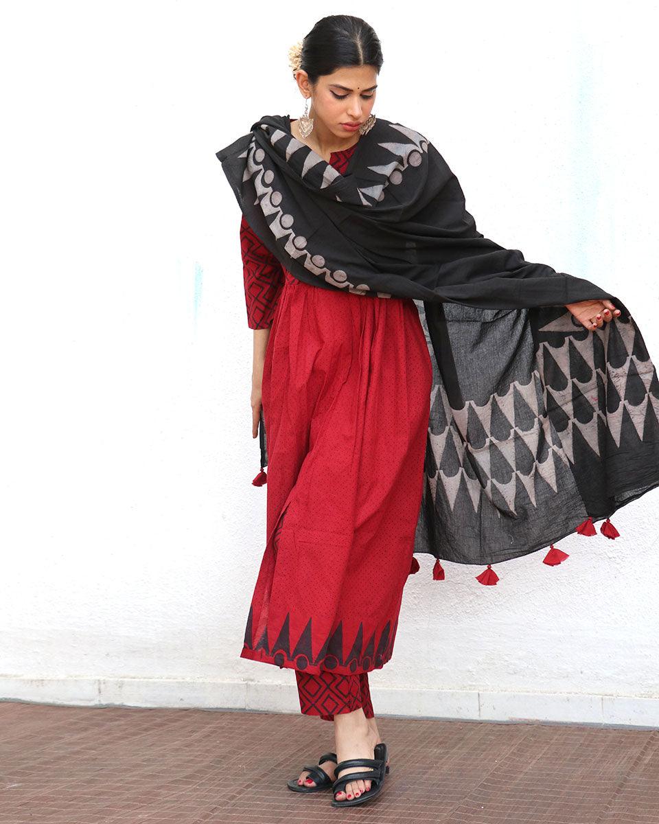 Asra Blockprinted Cotton Dupatta - NOMAD