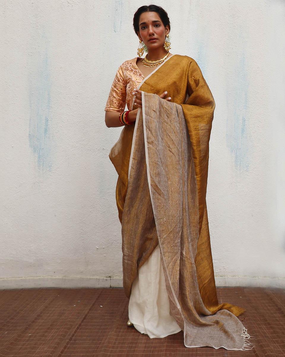 Udvita Handwoven Linen Zari Saree - Onam