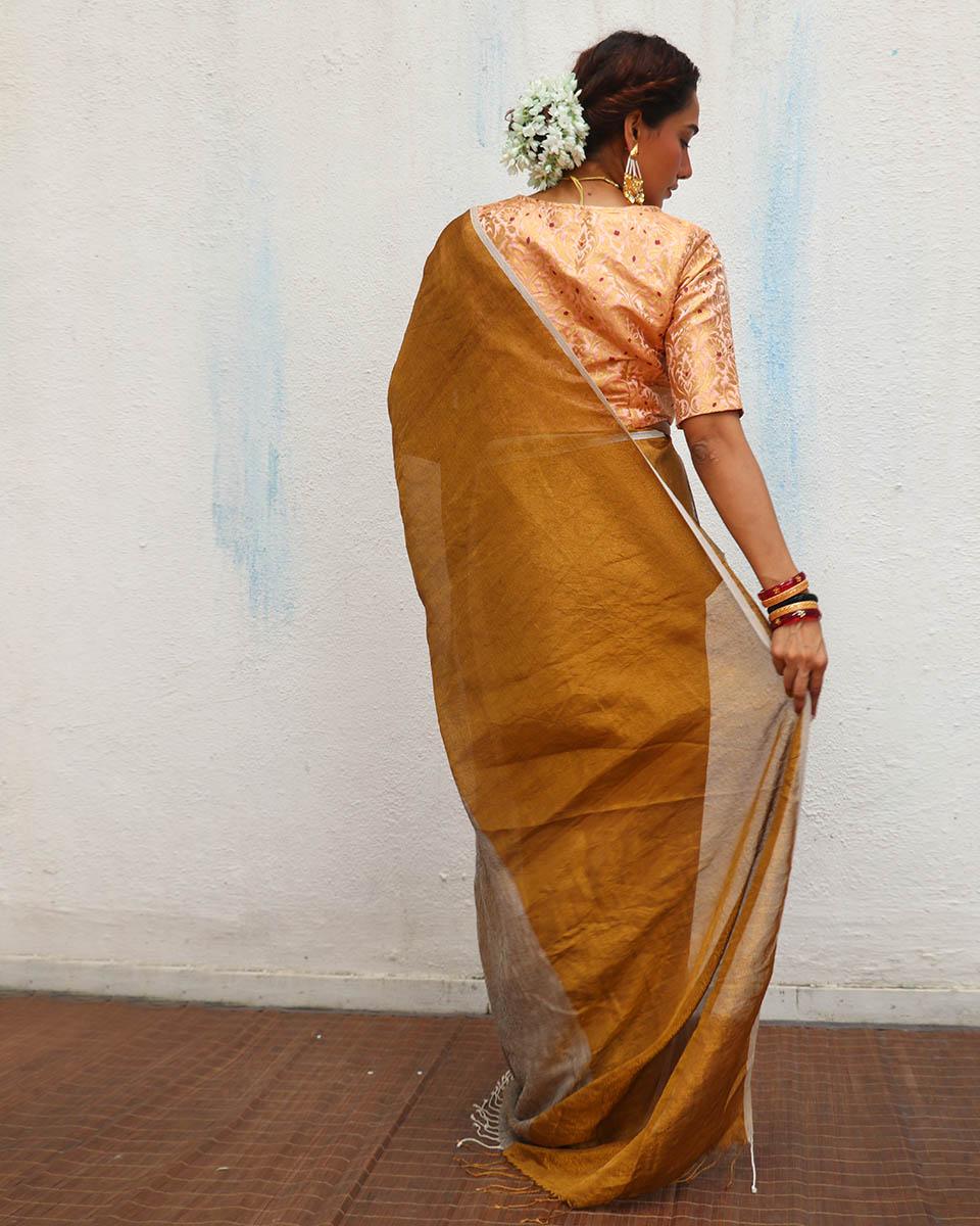 Udvita Handwoven Linen Zari Saree - Onam