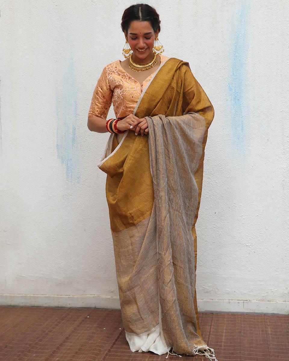 Udvita Handwoven Linen Zari Saree - Onam