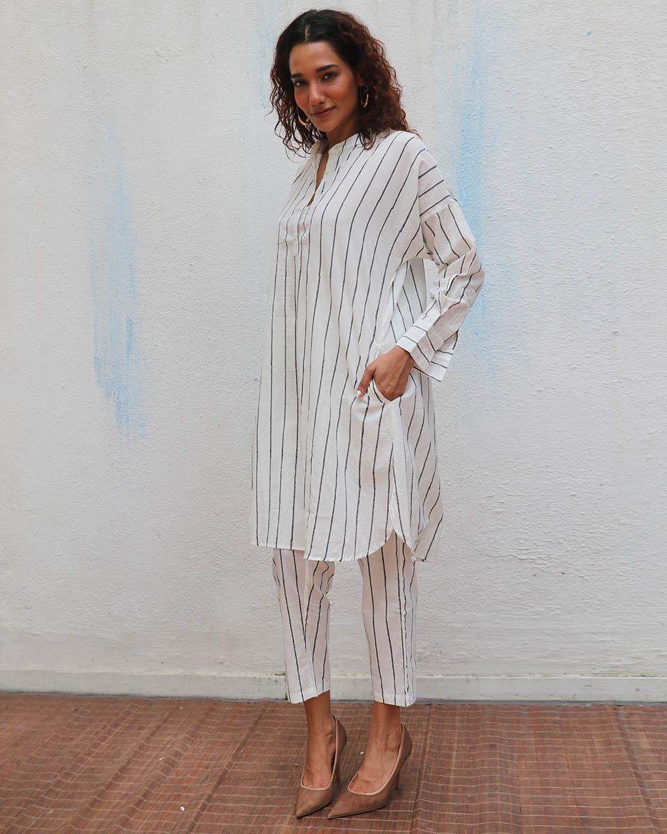 Coconut Frosé  Handblock Printed Cotton Kurta Set - Mono