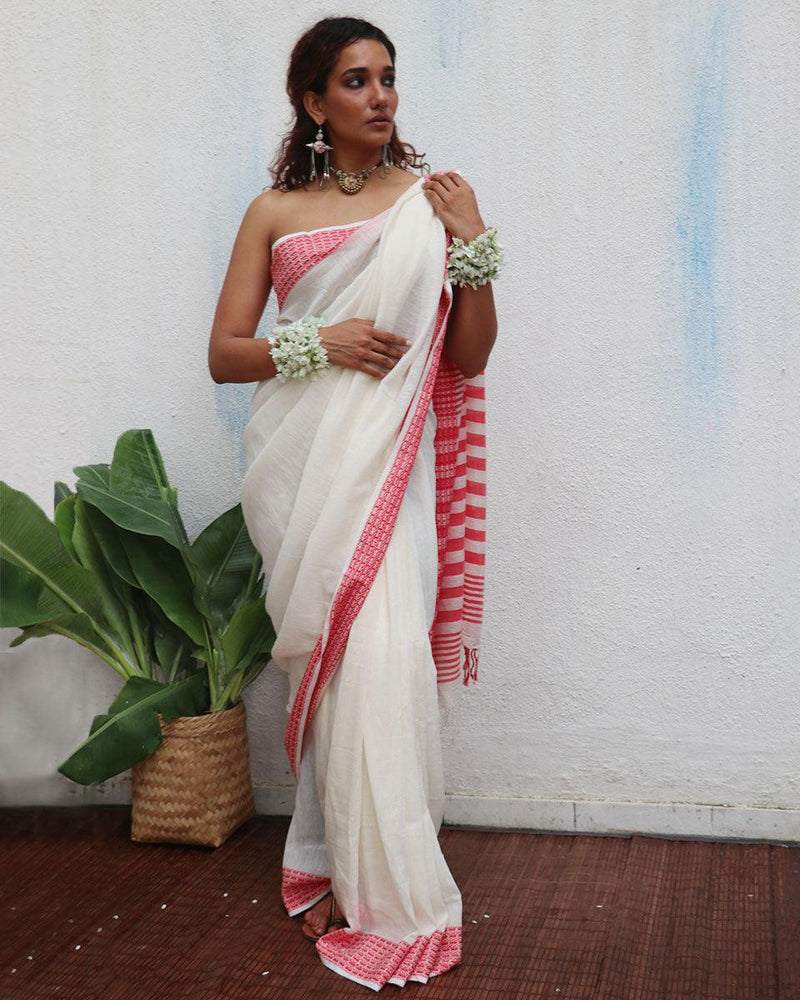 Sadhvi Ivory Handwoven Linen Cotton Jamdani Saree - Uma