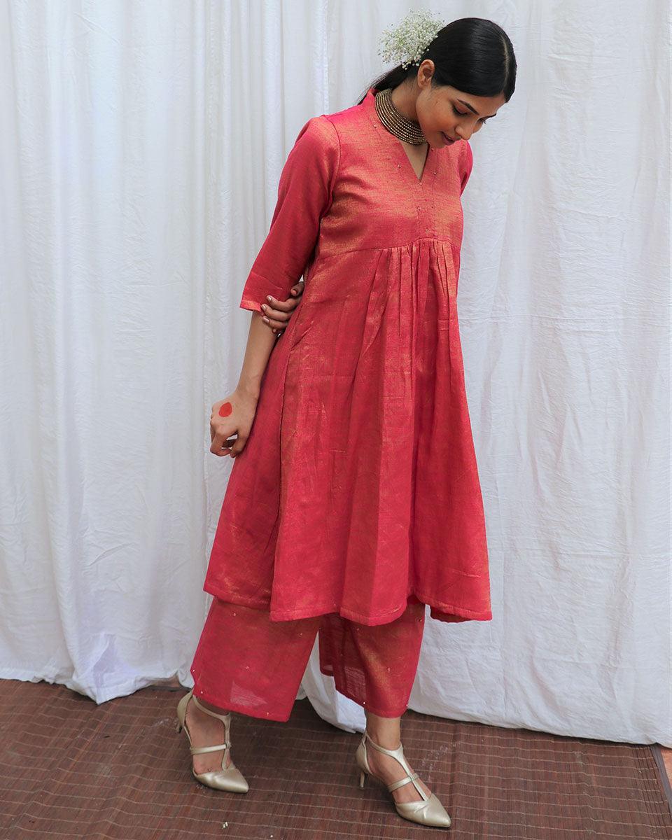 Shyama Handwoven Cotton Zari Kurta Set - Zari