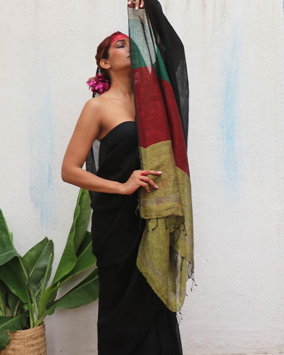 Yogini Handwoven Linen Saree - Kaali