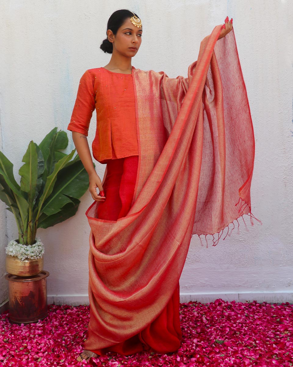 Abhati Red Handwoven Linen Zari Saree - Eknoor