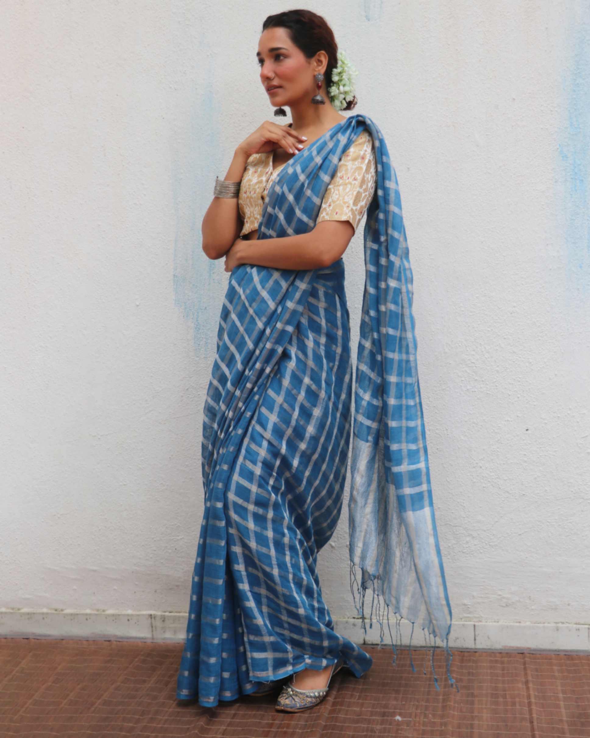 Brishti Handwoven Linen Zari Saree - Jheel