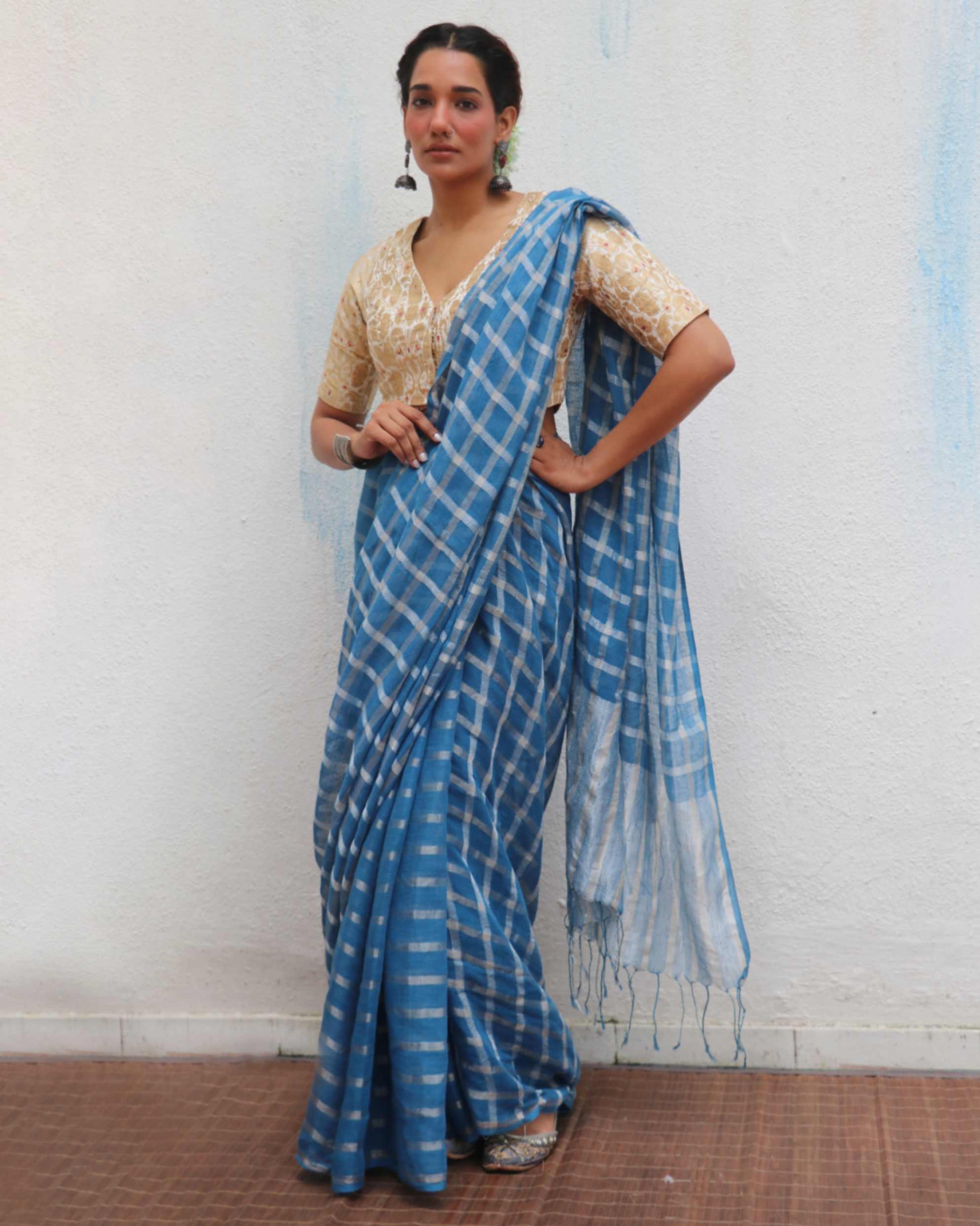 Brishti Handwoven Linen Zari Saree - Jheel