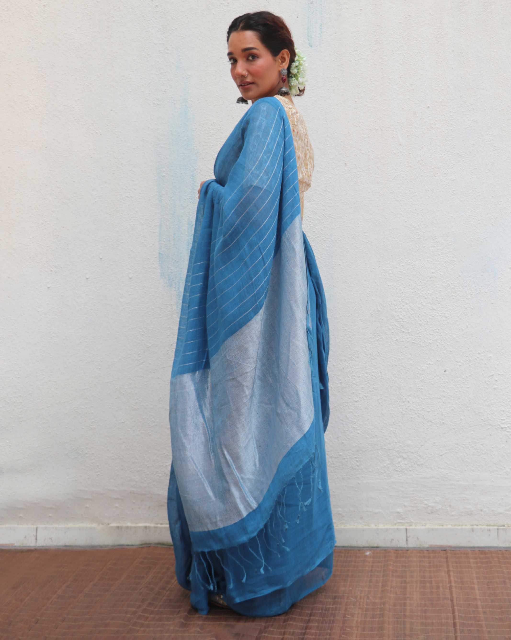 Barkha Handwoven Linen Zari Saree - Jheel