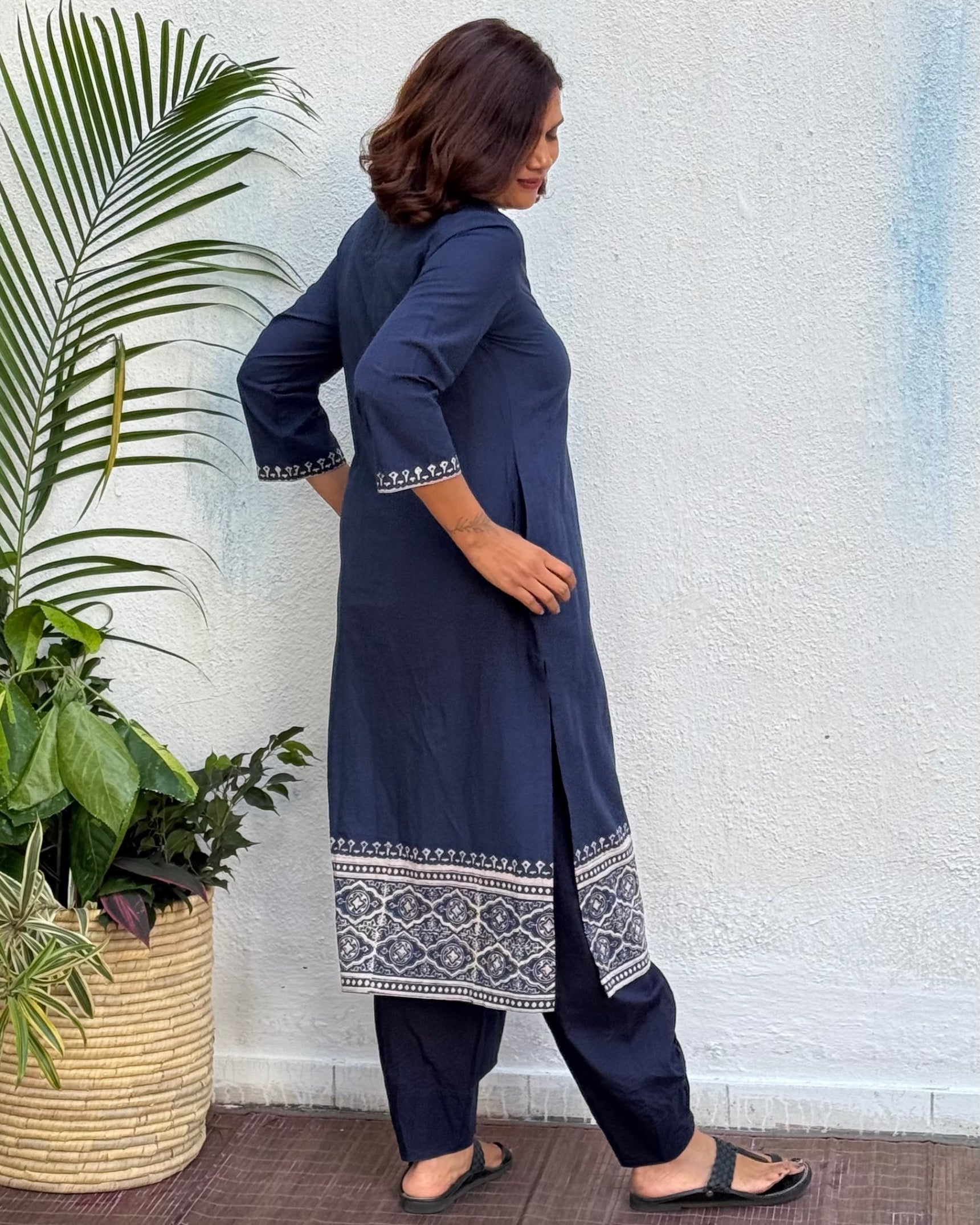 Kurtis | Kurtis Design | Kurti designs for women | Kurtis tops for women | Kurti new design | Chidiyaa