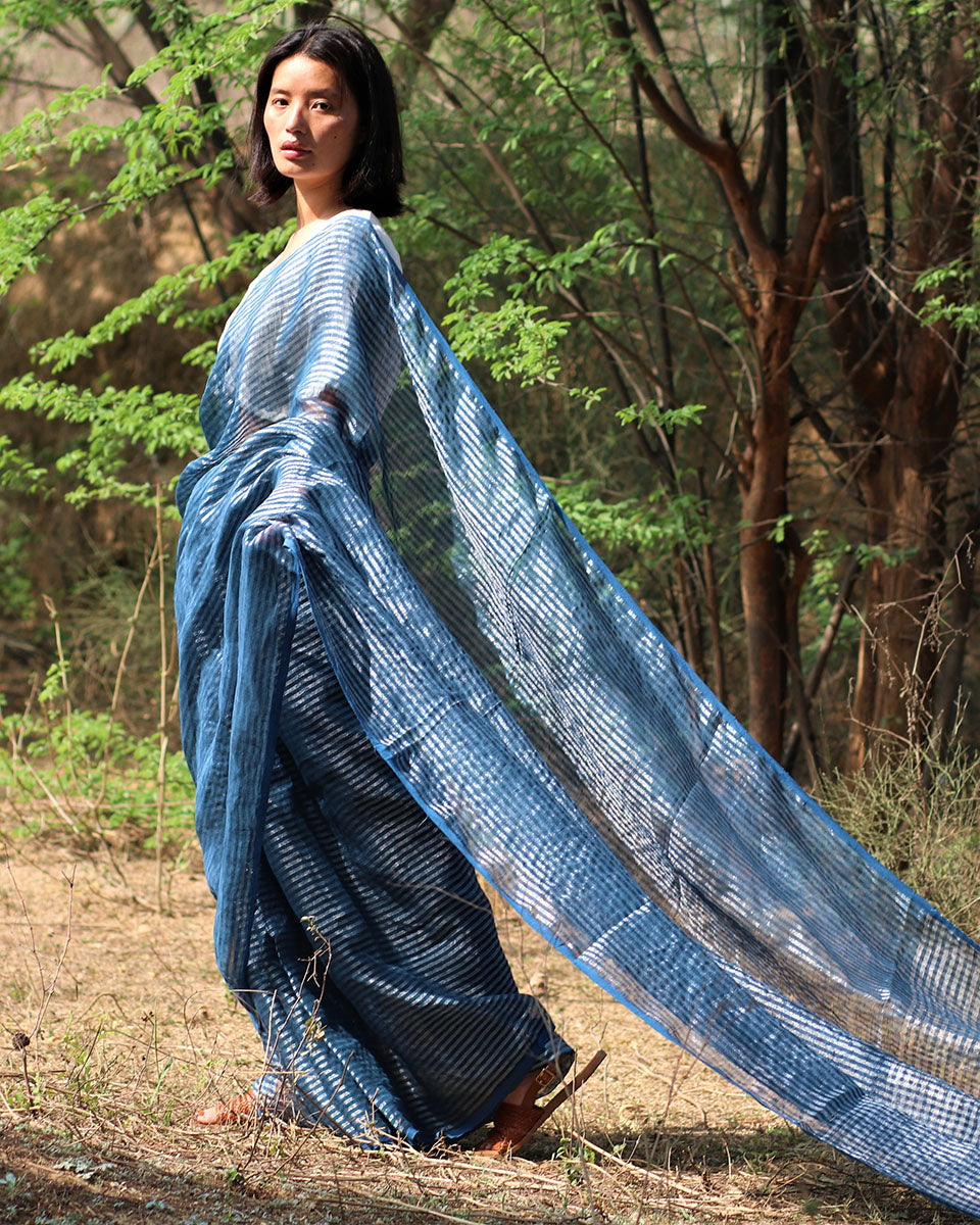 Silviane Handwoven And Hands-Spun Linen Zari Saree