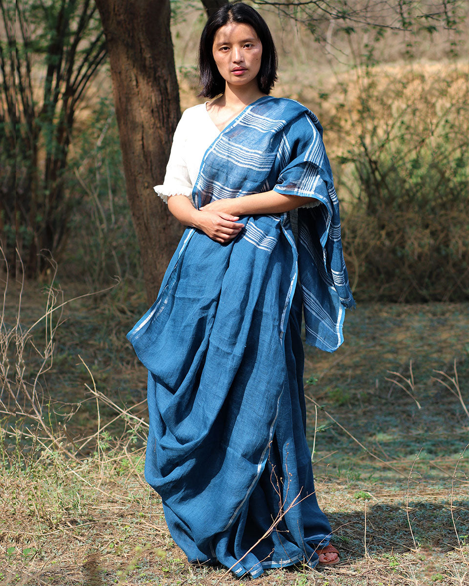 Nyala Handwoven And Hands-Spun Linen Zari Saree