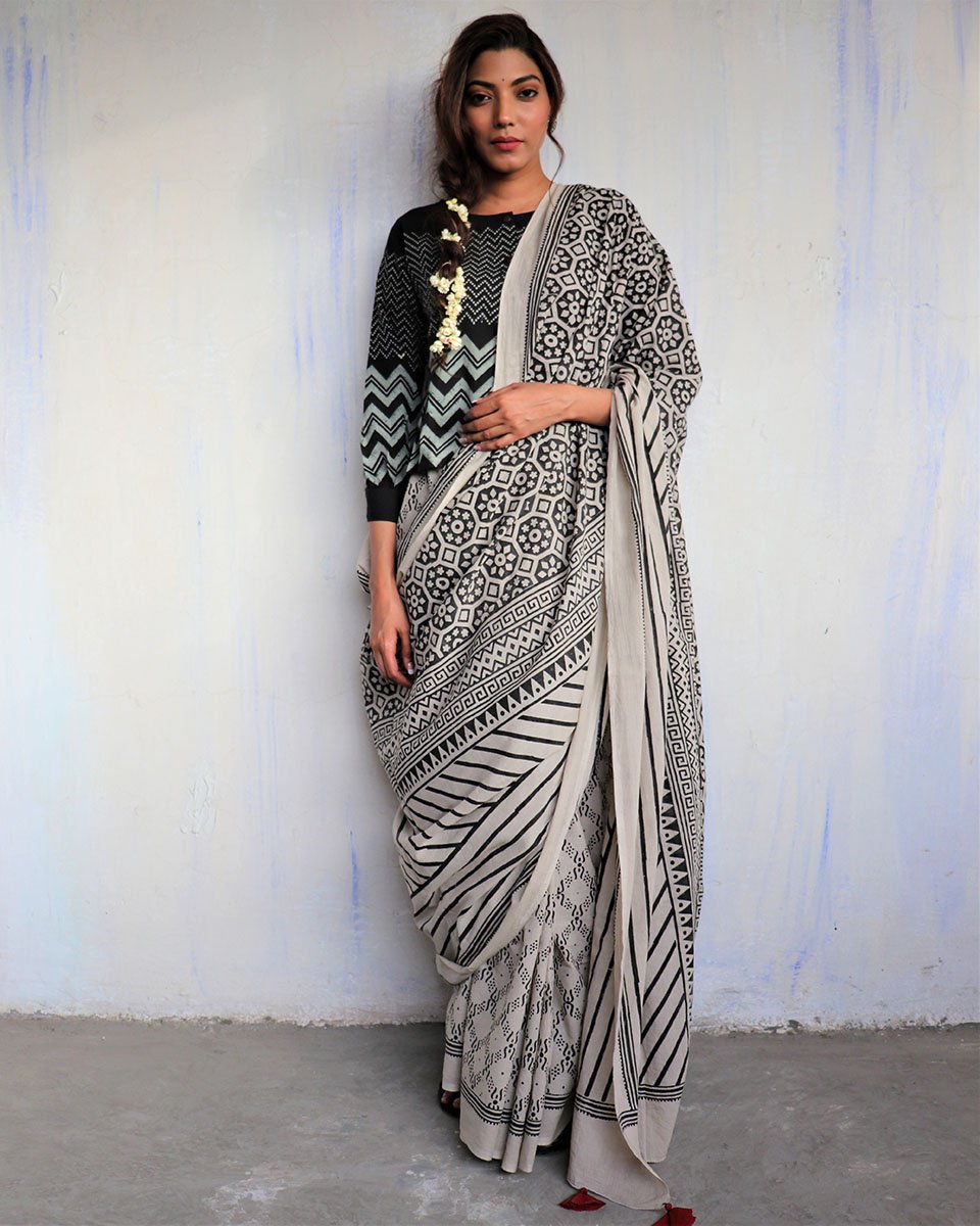 Ivory Black Blockprinted Cotton Mul Saree - God