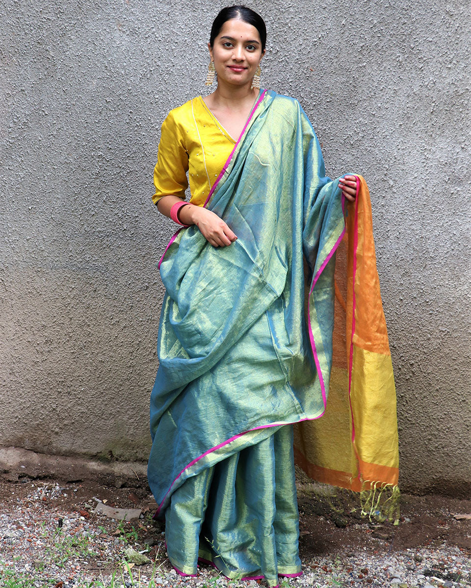 Sitaara Handwoven Cotton Zari Saree - Chandani