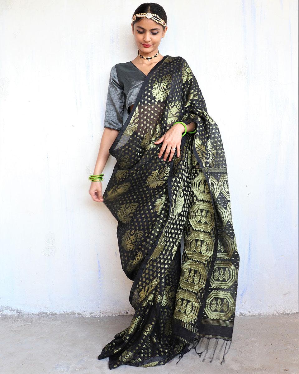 Jharna Handwoven Jamdani Saree-Shringaar