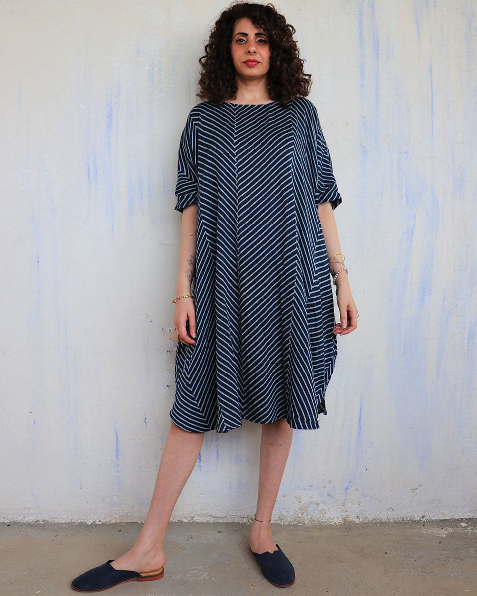 Buy Blue Zigzag Blockprinted Cotton Freesize Dress | Bestseller – Chidiyaa