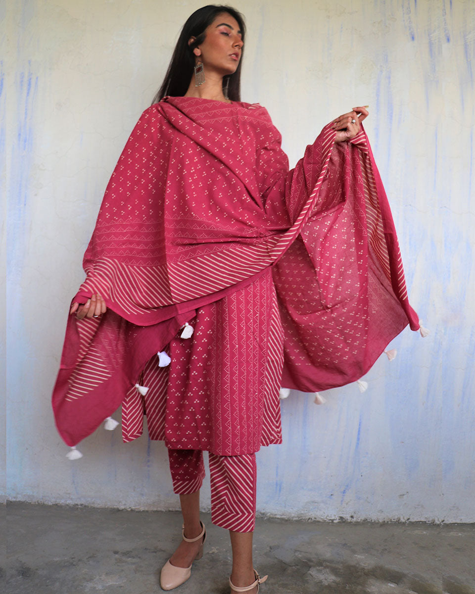 Pink Pure Cotton Block Printed Dupatta-Ajooni