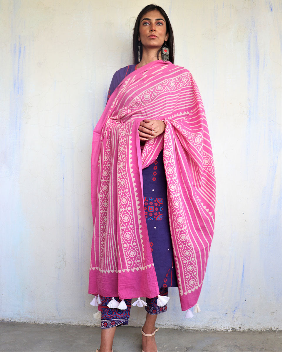 Pink Pure Cotton Block Printed Dupatta-Ajooni