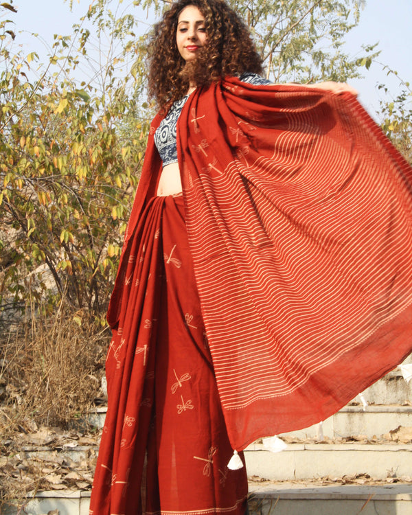 How To Reuse Old Chiffon Sarees | Old Saree Makeover Ideas | Recycled dress,  Long skirt fashion, Chiffon saree