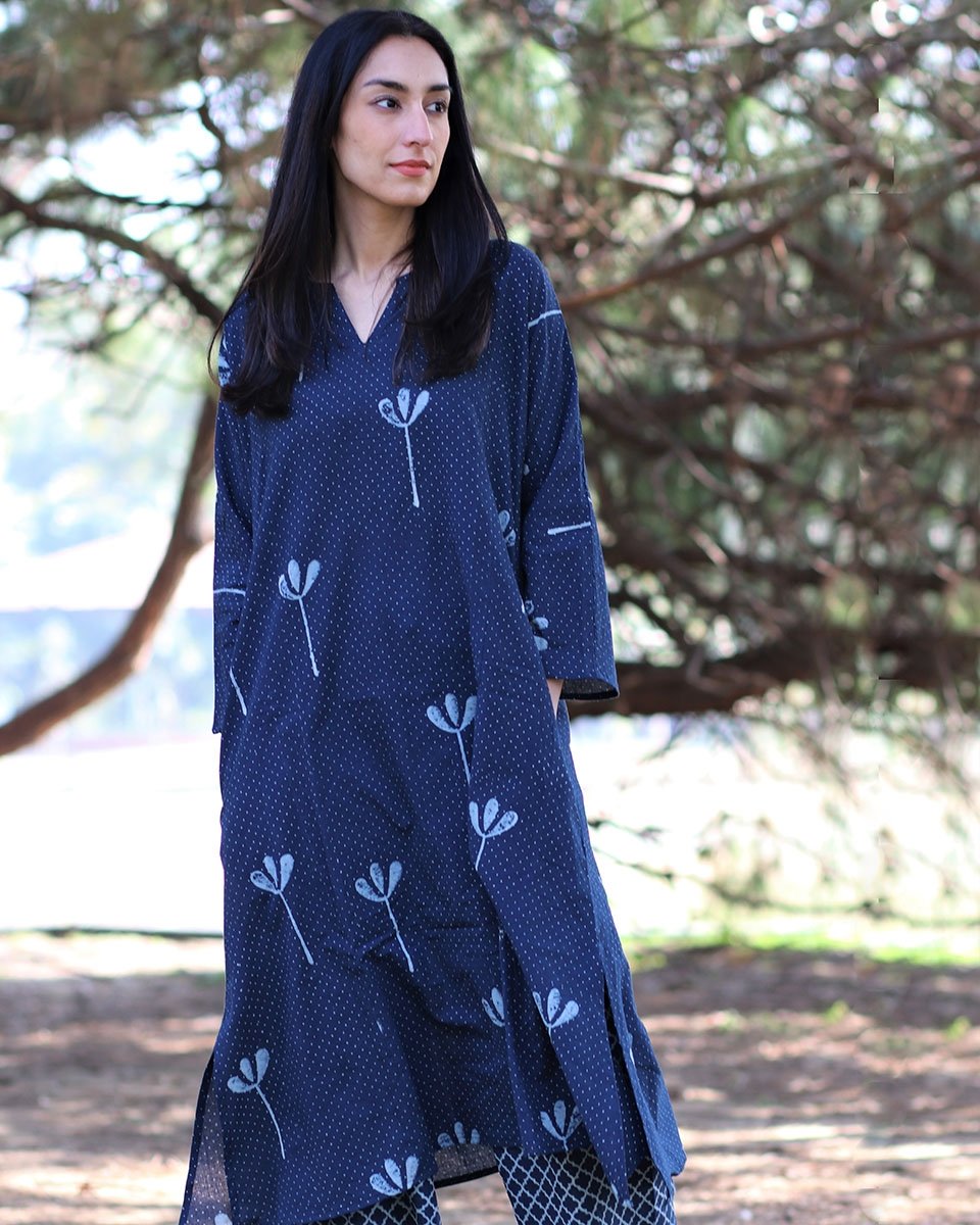 BUY BLUE BLOCKPRINTED KURTI WITH PALAZZO | Chidiyaa