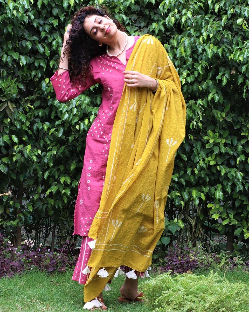 Yellow Blockprinted Cotton Mul Dupatta